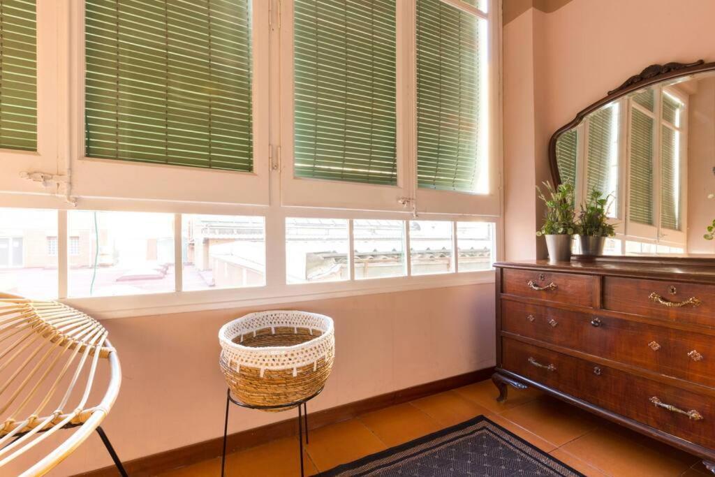 Canela Homes Industria Apartment Barcelona